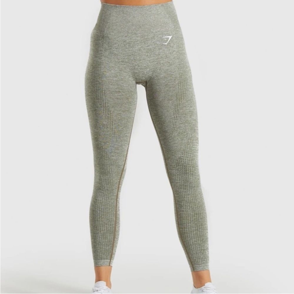 gymshark vital seamless 2.0 leggings grey small NWOT